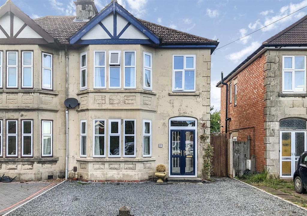Rugby Road, Cubbington, Leamington Spa 3 bed semidetached house £450,000
