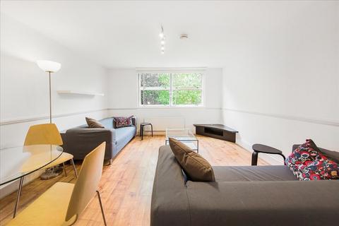 2 bedroom flat to rent, Swan Court, London, SW6