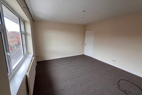 2 bedroom flat to rent, Guildhall Street, Grantham, NG31