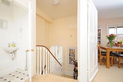 2 bedroom apartment to rent, Marlborough Road,  Richmond,  TW10