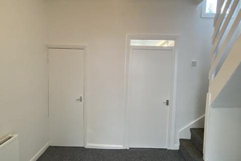 2 bedroom terraced house to rent, 44 Devon Street, Hull HU4