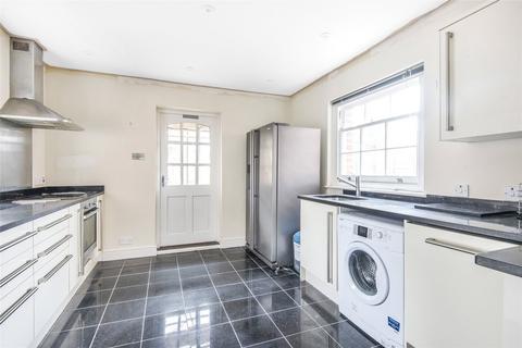 5 bedroom end of terrace house to rent, Russell Street, Reading, Berkshire, RG1