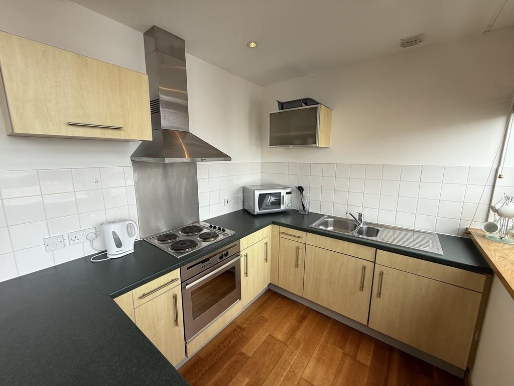 Apartment in Birmingham, Jewellery Quarter - View 5