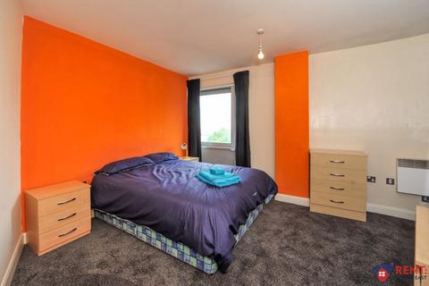 2 bedroom apartment to rent, West Wear Street, Sunderland