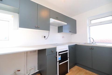 2 bedroom apartment to rent, Insley Gardens, Gloucester