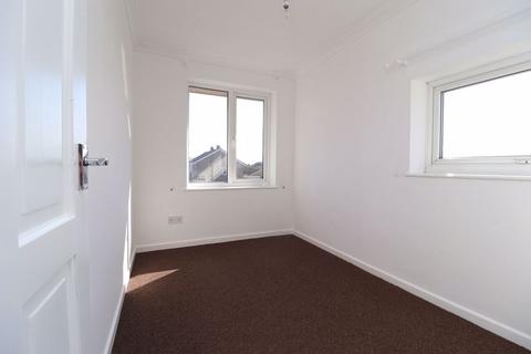 2 bedroom apartment to rent, Insley Gardens, Gloucester