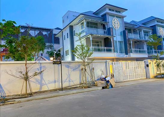 Villa for sale in Phnom Penh