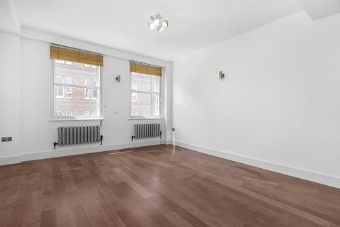 Studio to rent, St Martin's Lane, Covent Garden, WC2N