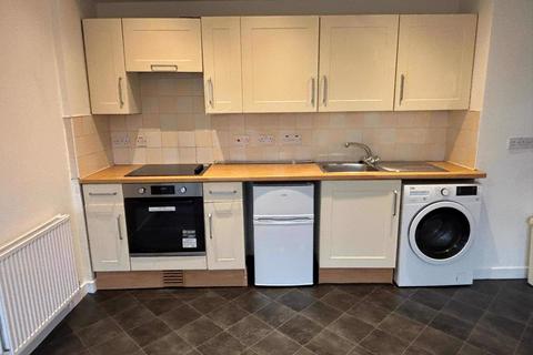 2 bedroom flat to rent, 39 Gauze Street, Paisley, PA1 1EX