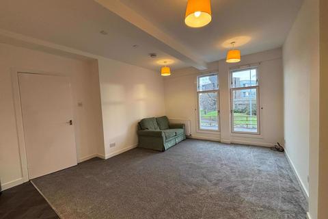 2 bedroom flat to rent, 39 Gauze Street, Paisley, PA1 1EX