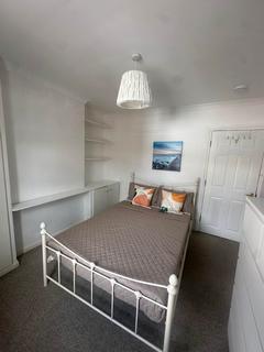 undefined, George Road, Guildford GU1