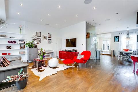 3 bedroom apartment for sale, Nevern Square, Earls Court, London, SW5