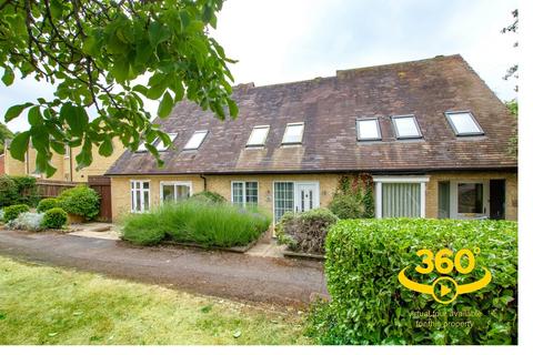 2 bedroom terraced house for sale, Tower Hill, Witney, Oxfordshire, OX28