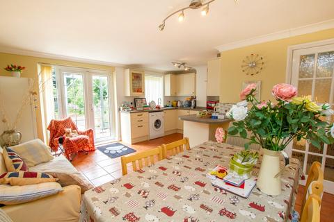 2 bedroom terraced house for sale, Tower Hill, Witney, Oxfordshire, OX28