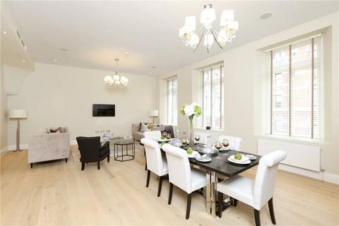 2 bedroom apartment to rent, Bell Yard, Strand, London, WC2A