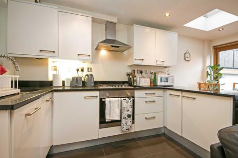 Walberswick Road, London