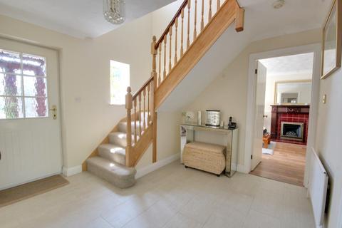 4 bedroom detached house for sale, BALMORAL DRIVE, WATERLOOVILLE