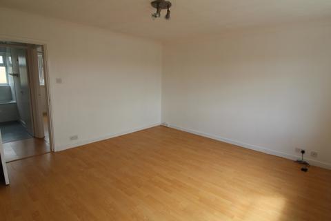 1 bedroom flat to rent, Gregories Close, Town Centre, Luton, LU3