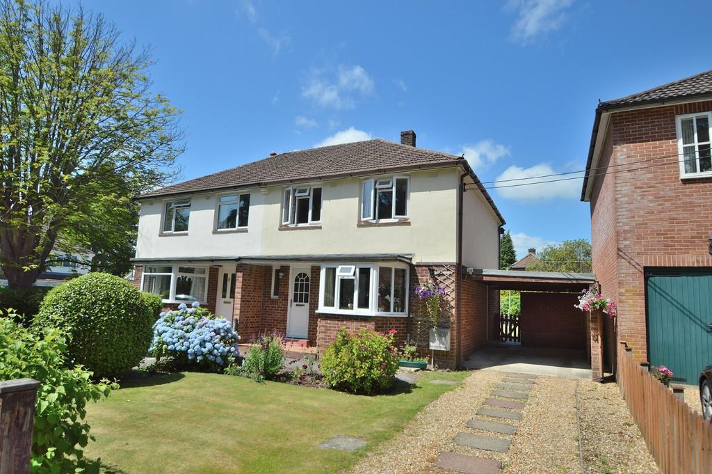 Common Road, Chandler's Ford 3 bed semidetached house £375,000