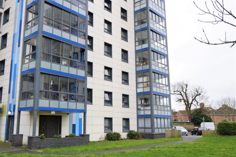 2 bedroom apartment to rent, Poole, Dorset
