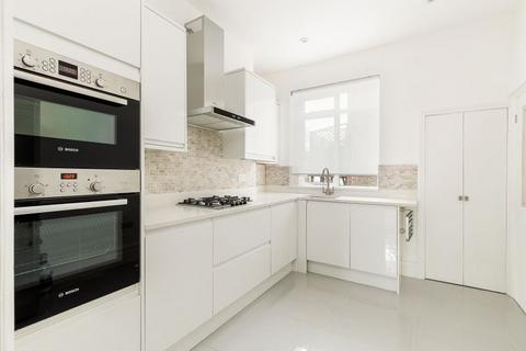 2 bedroom flat to rent, Hammersmith Grove W6
