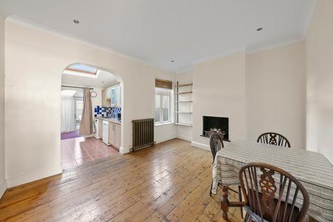 14 Devonshire Road, London, W5 4TP