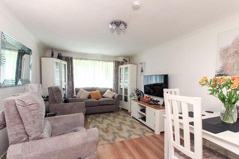 2 bedroom apartment for sale, Chalfont Close, Hemel Hempstead