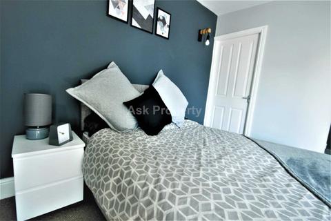 1 bedroom in a house share to rent, Silk Street, Sutton In Ashfield