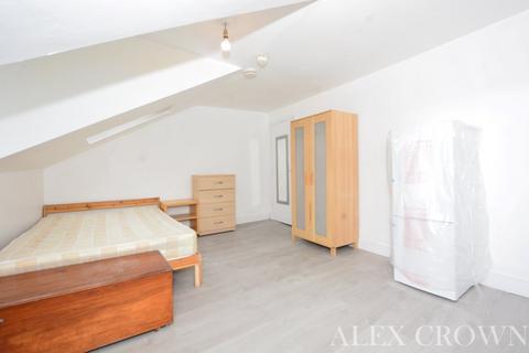 House share to rent, Holloway Road, Archway