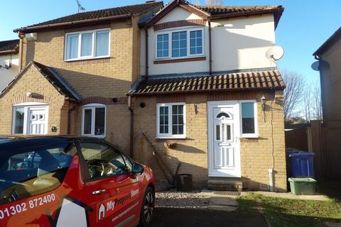 2 bedroom semi-detached house to rent, Springfield Court,Cusworth,Doncaster, DN5