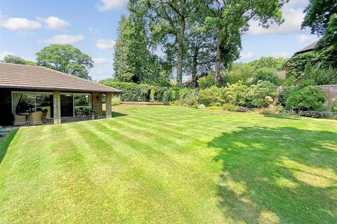 4 bedroom detached bungalow for sale, Silver Close, Kingswood, Surrey