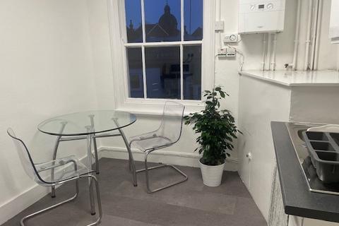 Office to rent, Lavant House, Petersfield Office