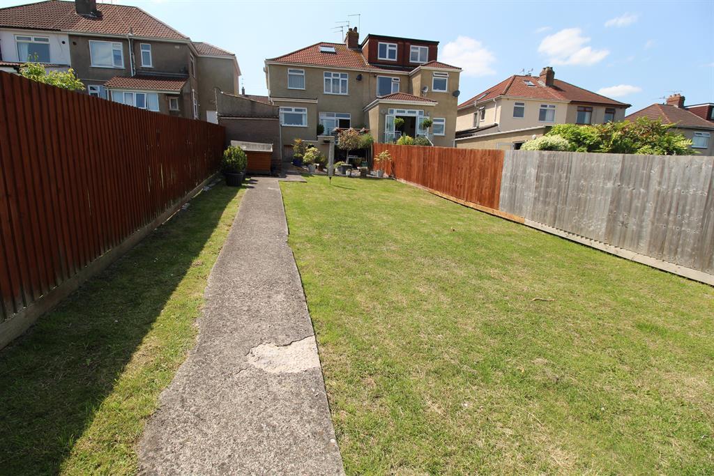 Hazelbury Road, Whitchurch, Bristol, BS14 9ES 3 bed semidetached house