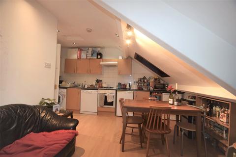 2 bedroom apartment to rent, Devonshire Place, Jesmond, NE2