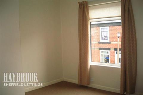 2 bedroom terraced house to rent, Washington Rd, Ecclesfield, S35