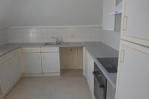 2 bedroom flat to rent, Scout Way, NW7