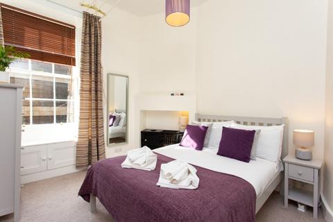 2 bedroom flat to rent - Broughton Street, Broughton, Edinburgh, EH1