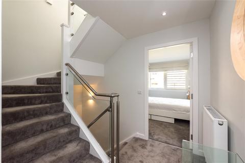 2 bedroom terraced house to rent - Broughton Street Lane, Edinburgh, Midlothian