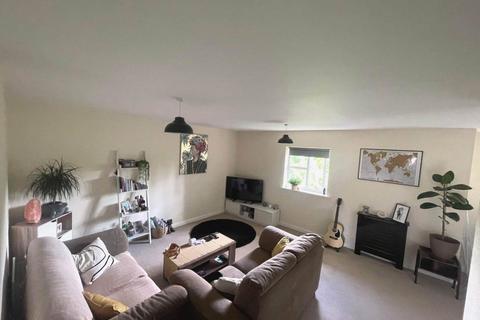 2 bedroom flat to rent, Marmaville Court, Mirfield