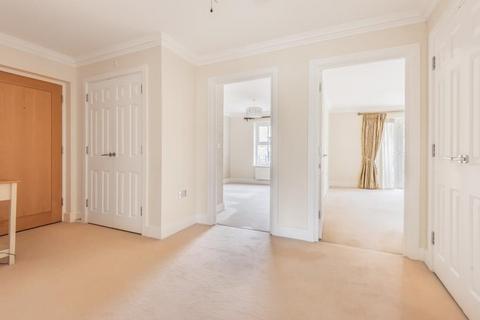 2 bedroom apartment to rent, St James Gate, Sunningdale, Berkshire, SL5 9SS