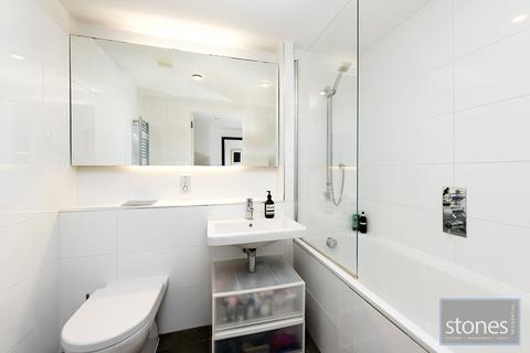 1 bedroom property for sale, Steepleview Apartments, Holloway, London, N7