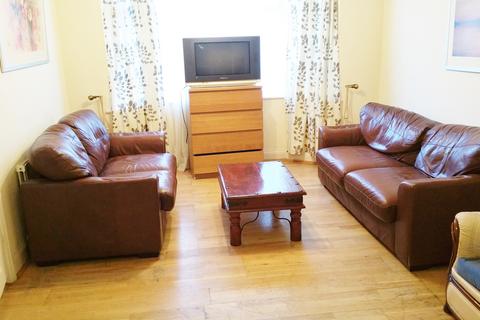 undefined, Edgware, Middlesex HA8