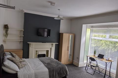 5 bedroom terraced house to rent, Swansea SA2