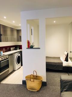 1 bedroom flat to rent, Swansea SA1