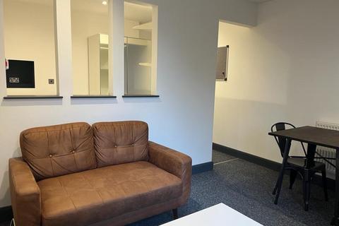 1 bedroom flat to rent, Flat 2, Swansea SA1