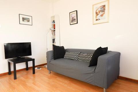 1 bedroom flat to rent - Wrens Park House, Hackney, E5