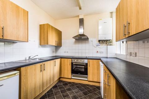 4 bedroom terraced house to rent, 4 BEDROOM STUDENT LET, TELEPHONE ROAD