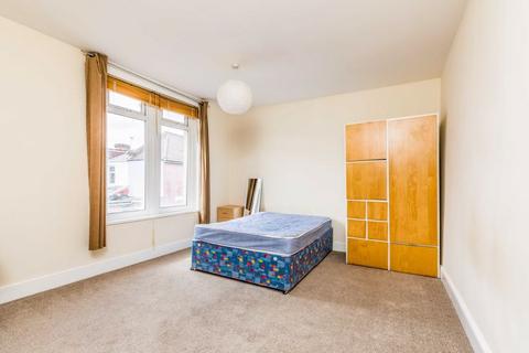 4 bedroom terraced house to rent, 4 BEDROOM STUDENT LET, TELEPHONE ROAD