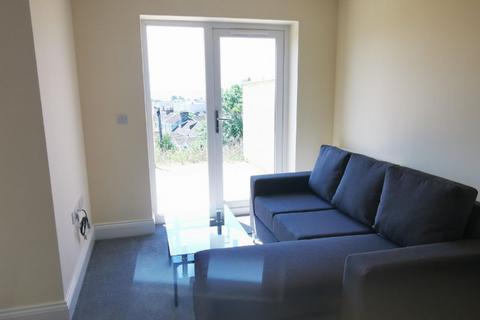 1 bedroom flat to rent, 97 Heathfield Clews Views Swansea