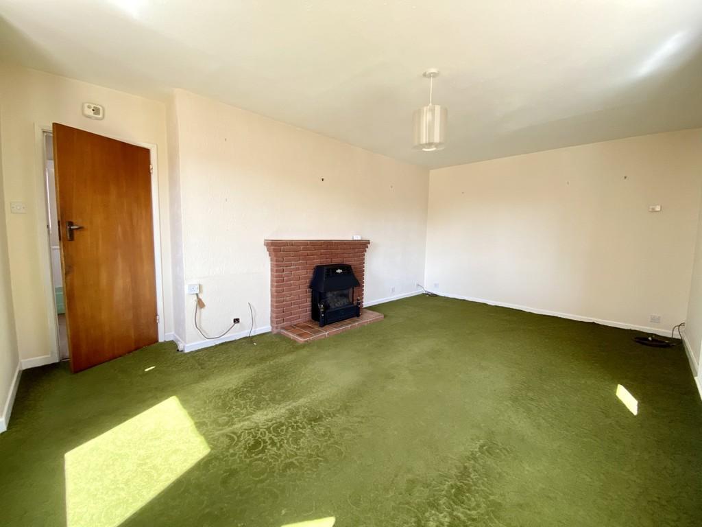 Gunton St. Peters Avenue, Gunton, Lowestoft 3 bed detached house £300,000